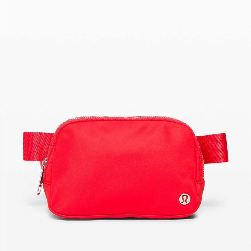 discontinued red lululemon belt bag